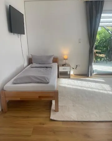 Dinh Апартаменты *